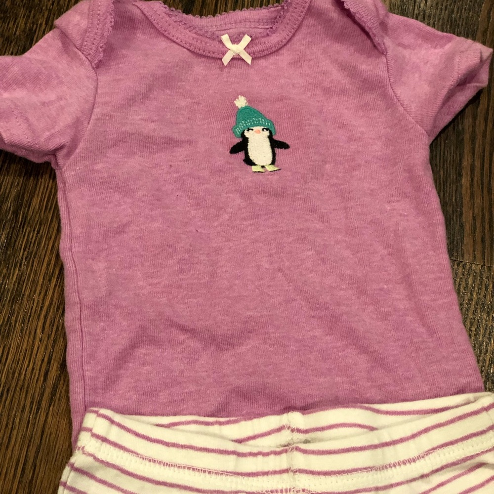 Penguin matching set